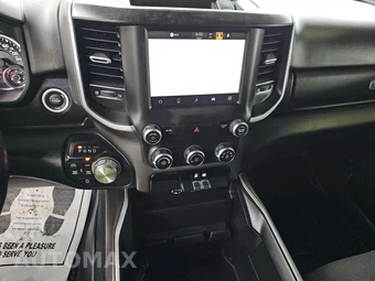 2022 Ram 1500 Big Horn Crew Cab Short Bed - miniatura 11
