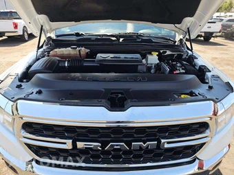 2022 Ram 1500 Big Horn Crew Cab Short Bed - miniatura 28