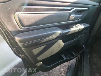 2022 Ram 1500 Big Horn Crew Cab Short Bed - miniatura 9