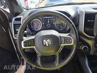 2022 Ram 1500 Big Horn Crew Cab Short Bed – miniatura 10