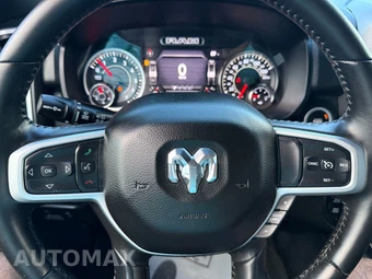 2022 Ram 1500 Big Horn Crew Cab Short Bed - miniatura 11
