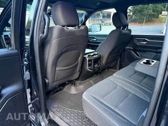 2022 Ram 1500 Big Horn Crew Cab Short Bed - miniatura 9