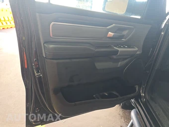 2022 Ram 1500 Big Horn Crew Cab Short Bed - miniatura 9