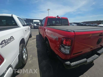 2022 Ram 1500 Big Horn Crew Cab Short Bed - miniatura 2
