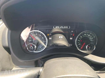 2022 Ram 1500 Big Horn Crew Cab Short Bed - miniatura 9