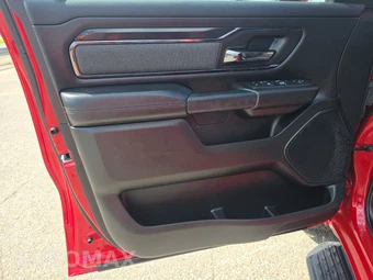 2022 Ram 1500 Big Horn Crew Cab Short Bed - miniatura 9