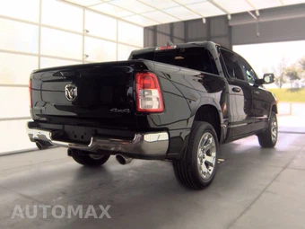 2022 Ram 1500 Big Horn Crew Cab Short Bed - miniatura 4
