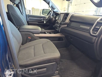 2022 Ram 1500 Big Horn Crew Cab Short Bed - miniatura 2