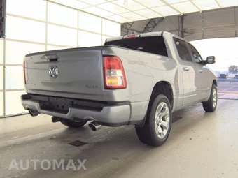 2022 Ram 1500 Big Horn Crew Cab Short Bed - miniatura 4