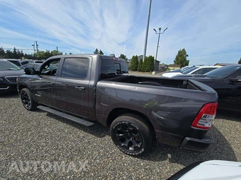2022 Ram 1500 Big Horn Crew Cab Short Bed - miniatura 2