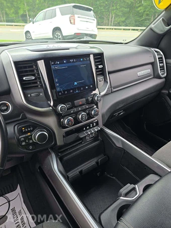 2022 Ram 1500 Big Horn Crew Cab Short Bed - miniatura 10