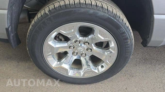 2022 Ram 1500 Big Horn Crew Cab Short Bed - miniatura 32