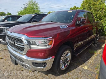 2022 Ram 1500 Big Horn Crew Cab Short Bed