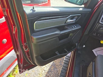 2022 Ram 1500 Big Horn Crew Cab Short Bed - miniatura 9