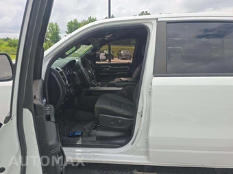 2022 Ram 1500 Big Horn Crew Cab Short Bed - miniatura 3