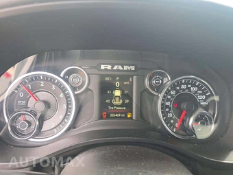 2022 Ram 1500 Big Horn Crew Cab Short Bed - miniatura 6