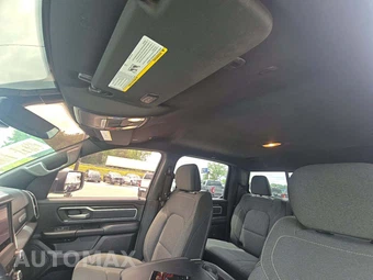 2022 Ram 1500 Big Horn Crew Cab Short Bed - miniatura 8