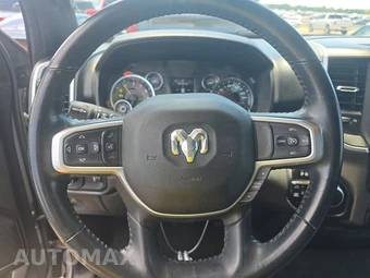 2022 Ram 1500 Big Horn Crew Cab Short Bed - miniatura 10