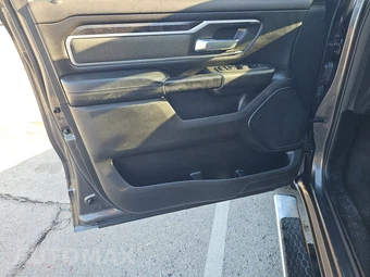2022 Ram 1500 Big Horn Crew Cab Short Bed - miniatura 9