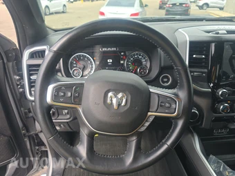 2022 Ram 1500 Big Horn Crew Cab Short Bed - miniatura 10