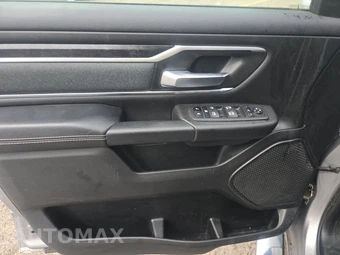 2022 Ram 1500 Big Horn Crew Cab Short Bed - miniatura 9