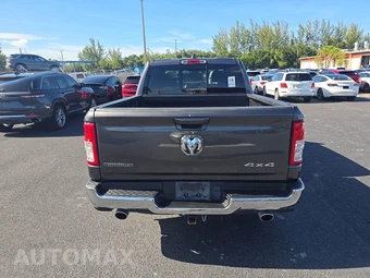 2022 Ram 1500 Big Horn Crew Cab Short Bed - miniatura 5