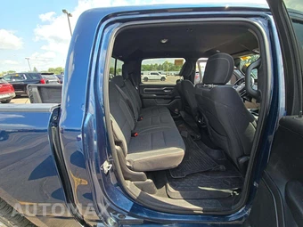 2022 Ram 1500 Big Horn Crew Cab Short Bed - miniatura 16