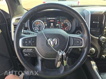 2022 Ram 1500 Big Horn Crew Cab Short Bed - miniatura 10