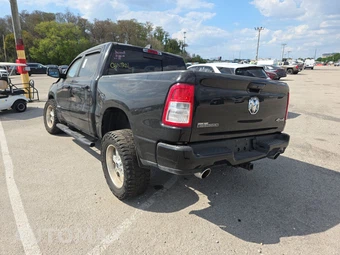 2022 Ram 1500 Big Horn Crew Cab Short Bed - miniatura 6
