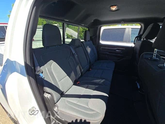 2022 Ram 1500 Big Horn Crew Cab Short Bed - miniatura 16