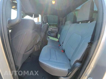 2022 Ram 1500 Big Horn Extended Cab Medium Bed – miniatura 13