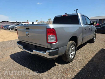 2022 Ram 1500 Big Horn Extended Cab Medium Bed – miniatura 3