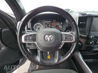 2022 Ram 1500 Big Horn Extended Cab Medium Bed - miniatura 10