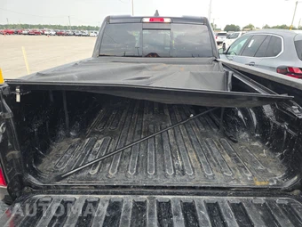 2022 Ram 1500 Big Horn Extended Cab Medium Bed – miniatura 16