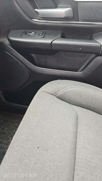 2022 Ram 1500 Big Horn Extended Cab Medium Bed – miniatura 19