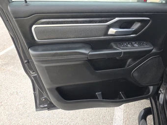 2022 Ram 1500 Big Horn Extended Cab Medium Bed – miniatura 9