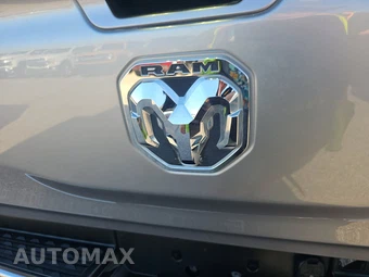 2022 Ram 1500 Big Horn Extended Cab Medium Bed - miniatura 16