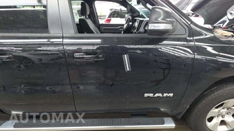 2022 Ram 1500 Big Horn Extended Cab Medium Bed - miniatura 30