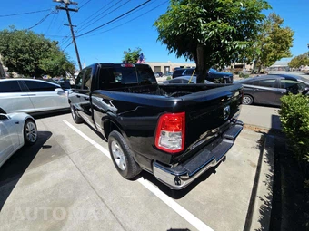 2022 Ram 1500 Big Horn Extended Cab Medium Bed - miniatura 2