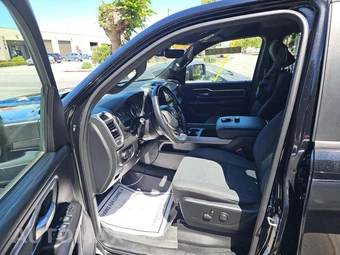 2022 Ram 1500 Big Horn Extended Cab Medium Bed - miniatura 6