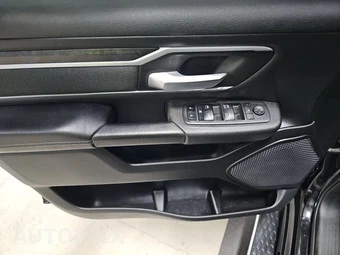 2022 Ram 1500 Big Horn Extended Cab Medium Bed - miniatura 9