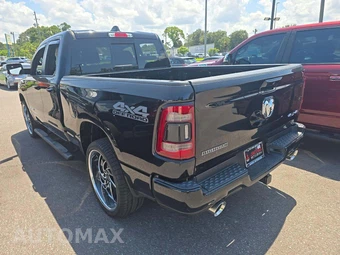 2022 Ram 1500 Big Horn Extended Cab Medium Bed - miniatura 2