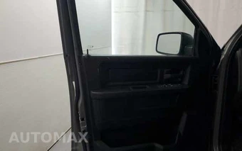2022 Ram 1500 Classic Express Crew Cab Short Bed - miniatura 12