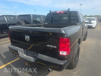 2022 Ram 1500 Classic Express Crew Cab Short Bed - miniatura 4