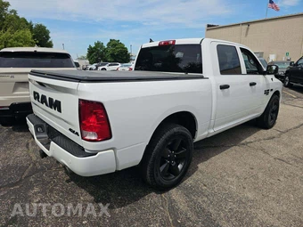 2022 Ram 1500 Classic Express Crew Cab Short Bed - miniatura 3
