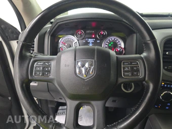 2022 Ram 1500 Classic Express Extended Cab Medium Bed - miniatura 10