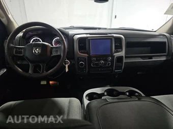 2022 Ram 1500 Classic Express Extended Cab Medium Bed - miniatura 11