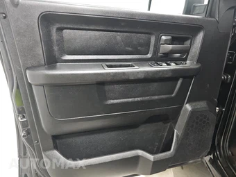 2022 Ram 1500 Classic Express Extended Cab Medium Bed - miniatura 9