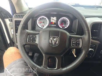 2022 Ram 1500 Classic Express Extended Cab Medium Bed - miniatura 10
