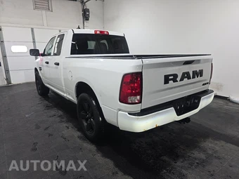 2022 Ram 1500 Classic Express Extended Cab Medium Bed - miniatura 6